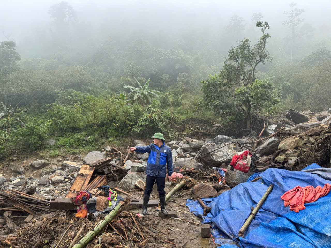 z7093813905992_5b726e49f1e3504031b0b4fa647475c7